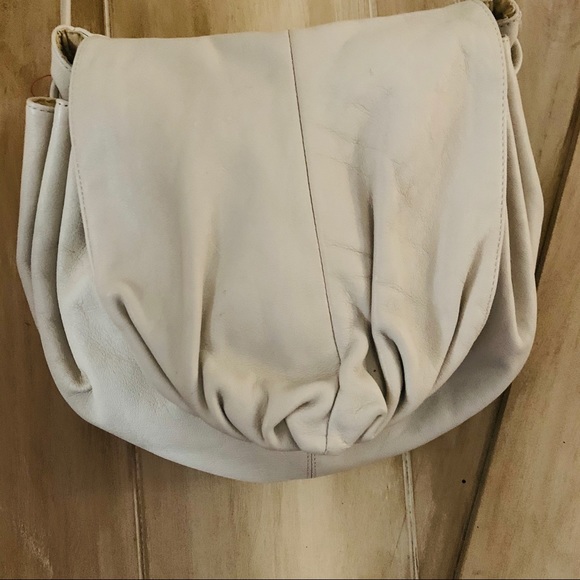 Handbags - Cream colored leather purse